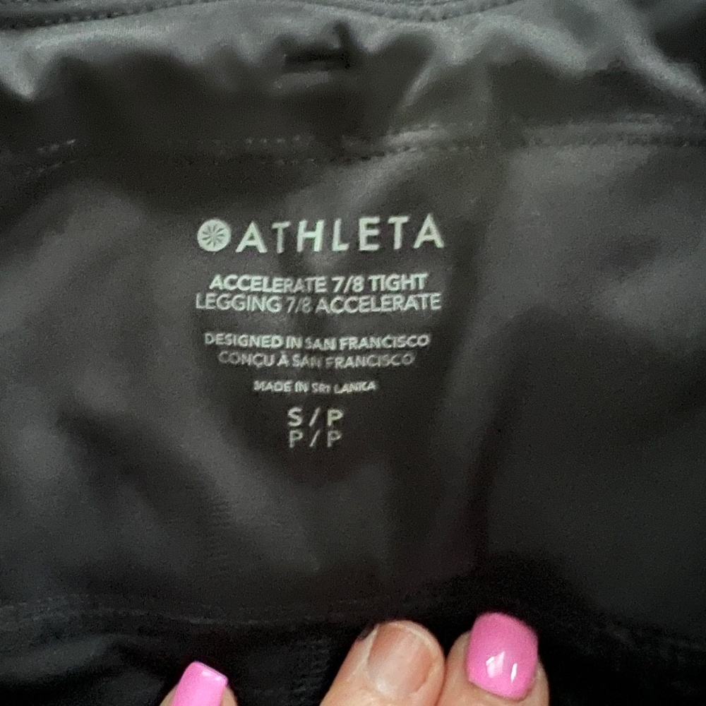 Athleta Black 7/8 Workout leggings